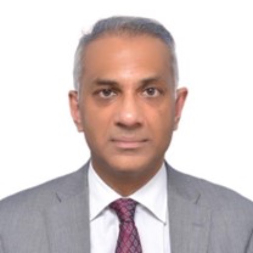 Dr. Sunil Félix